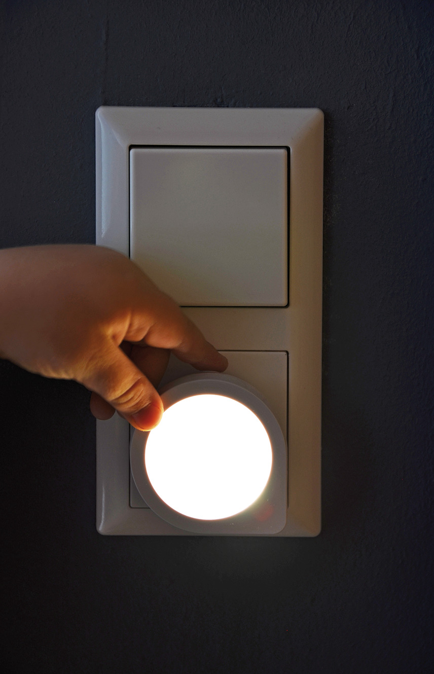 Veilleuse LED Avec Détecteur De Mouvement Et Crépusculaire – Programmable, Dimmable
