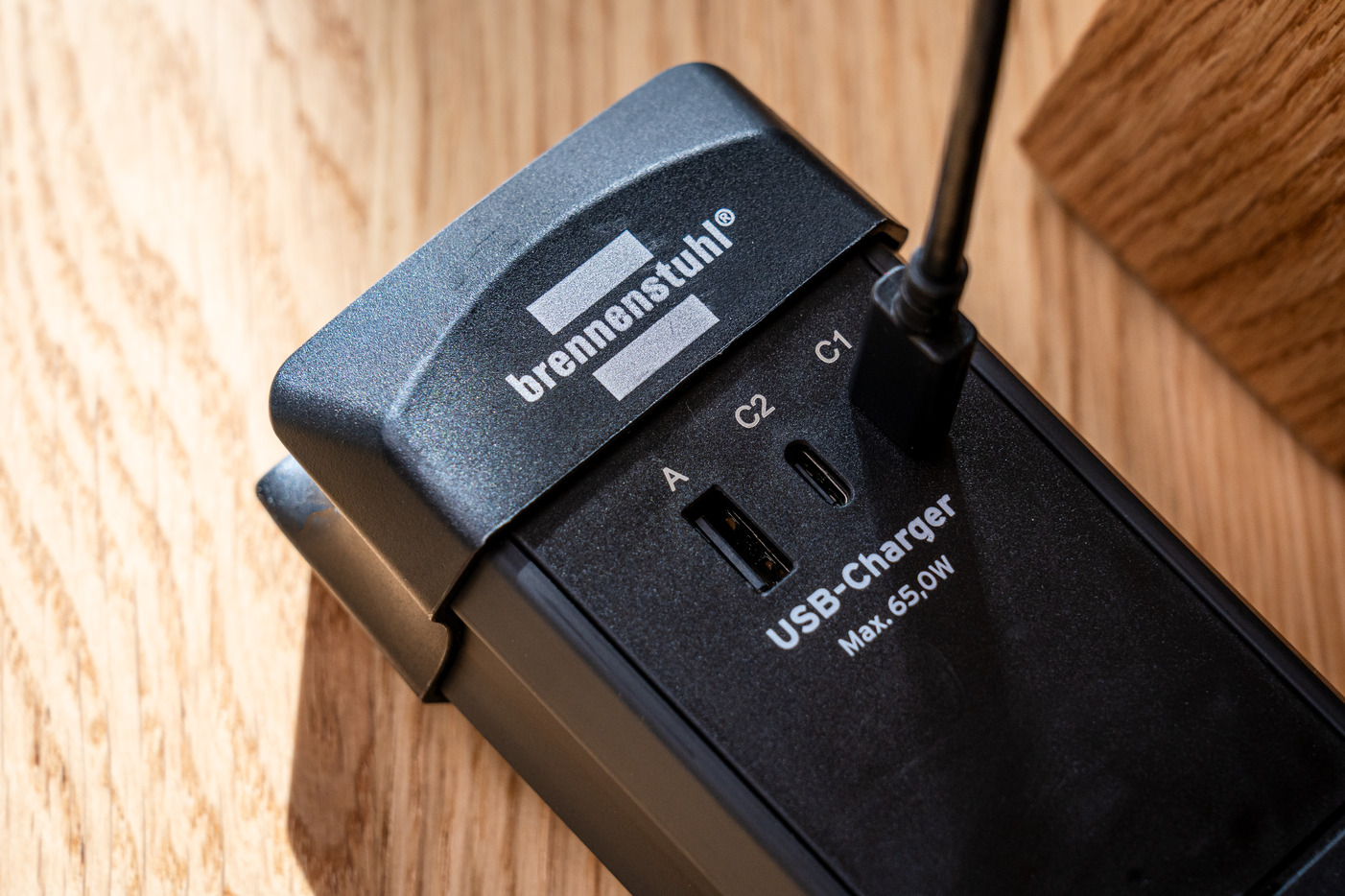 Brennenstuhl Stekkerdoos Premium-office 4-voudig Met USB  Type A  Zwart 1 8 Meter