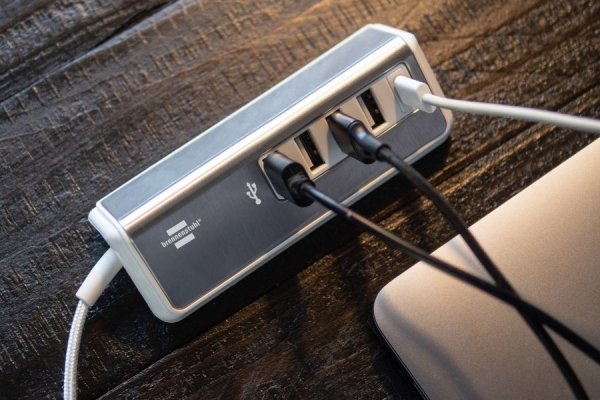 brennenstuhl®estilo meervoudige USB-lader voor snelllader